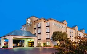 Doubletree By Hilton Springdale Hotel Exterior photo