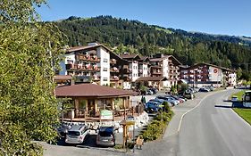 Lifthotel Kirchberg in Tirol Exterior photo