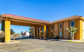 Mesilla Valley Days Inn & Suites Las Cruces Exterior photo