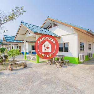 Oyo 658 Peamsook Resort Prachuap Khiri Khan Exterior photo