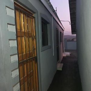 Grey House Lodge Pietermaritzburg Exterior photo