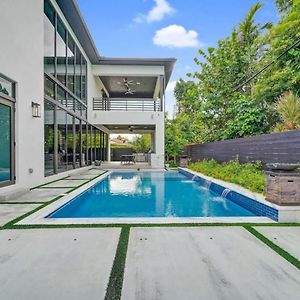 Modern Luxurious 4 Bed Home Private Pool And Parking Miami Exterior photo