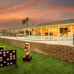 Modern Boho Retreat With Strip Views, Pool And Pool Table - 4Br, 3Ba Villa Las Vegas Exterior photo