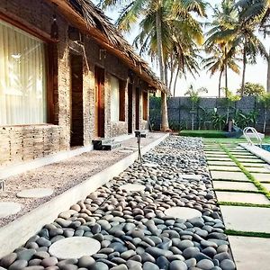 Indo Bali Poolside Resort In Bangalore Exterior photo