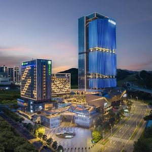 Holiday Inn Express Shenzhen Guangming Cloud Park, An Ihg Hotel Exterior photo