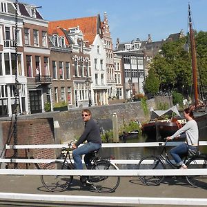 Alberti - Bed & Bike Rotterdam Exterior photo