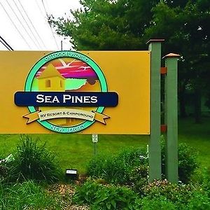 Sea Pines Rv Resort & Campground Swainton Exterior photo