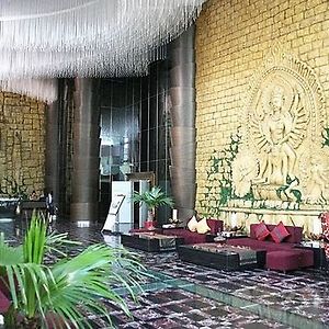Deluxe Hotel Dongguan  Interior photo