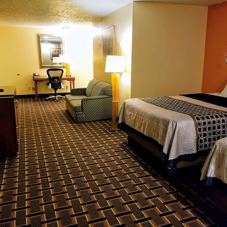 Surestay Hotel By Best Western Lincoln Room photo