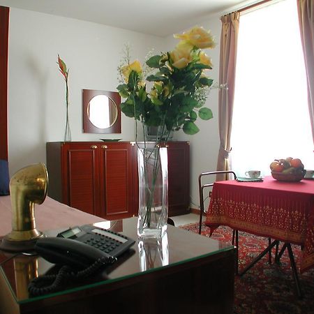 Hotel Residence Vatican Suites Rome Room photo