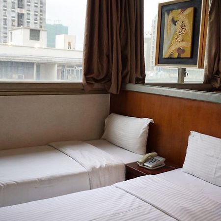 Oriental Lander Hotel Hong Kong Exterior photo