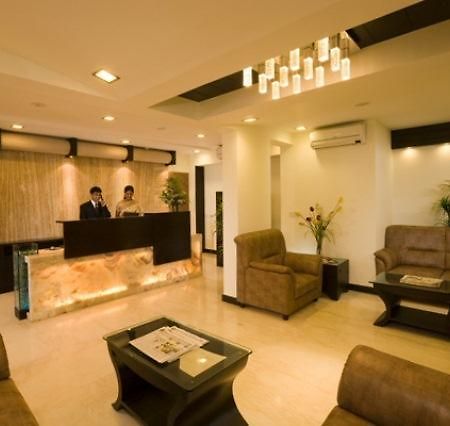 The Nines Business Hotel Bangalore Interior photo