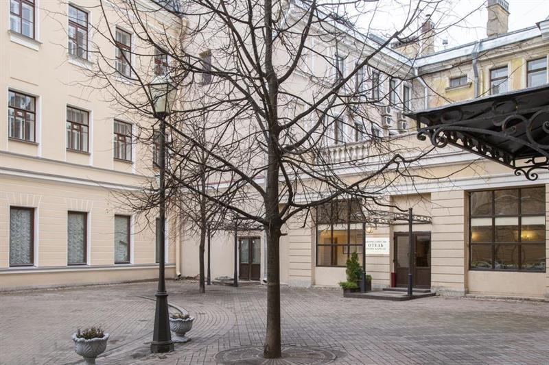 Yards Of Capella Saint Petersburg Exterior photo