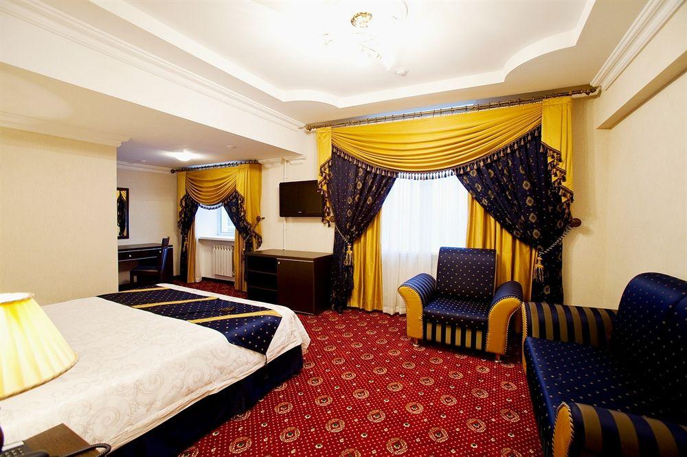 Moscow Holiday Hotel Room photo