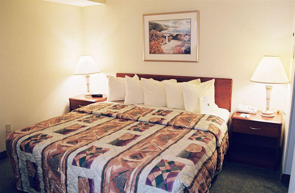 Homewood Suites By Hilton Dallas-Dfw Airport N-Grapevine Room photo