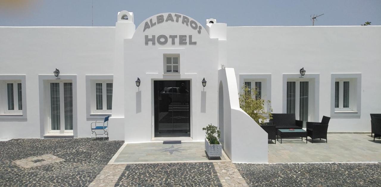 Albatros Hotel Fira  Exterior photo