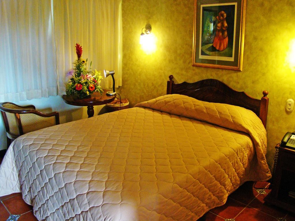 Hotel Colonnade Nicaragua Managua Room photo