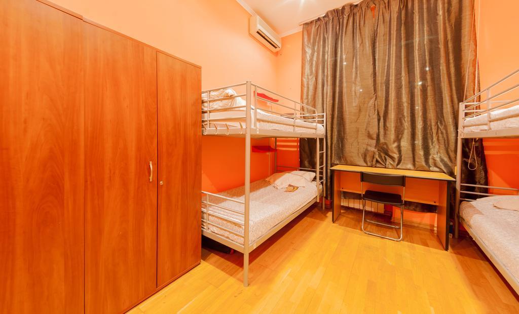 Bear Hostel Smolenskaya Moscow Room photo