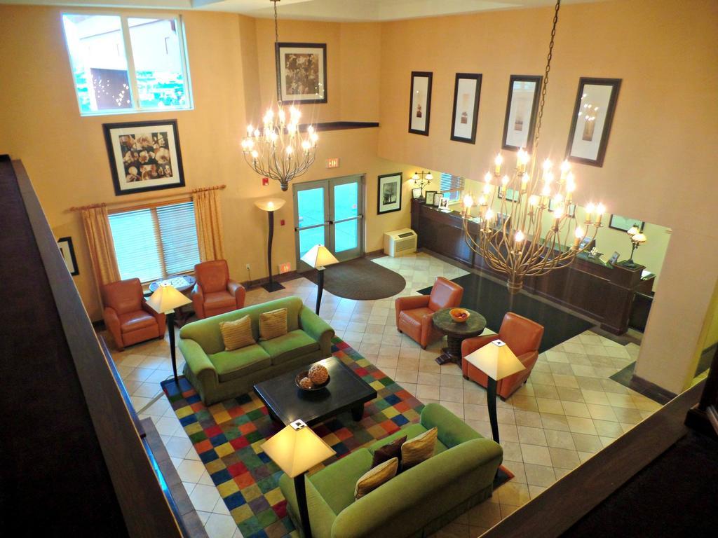 Phoenix Inn Suites Albany Exterior photo