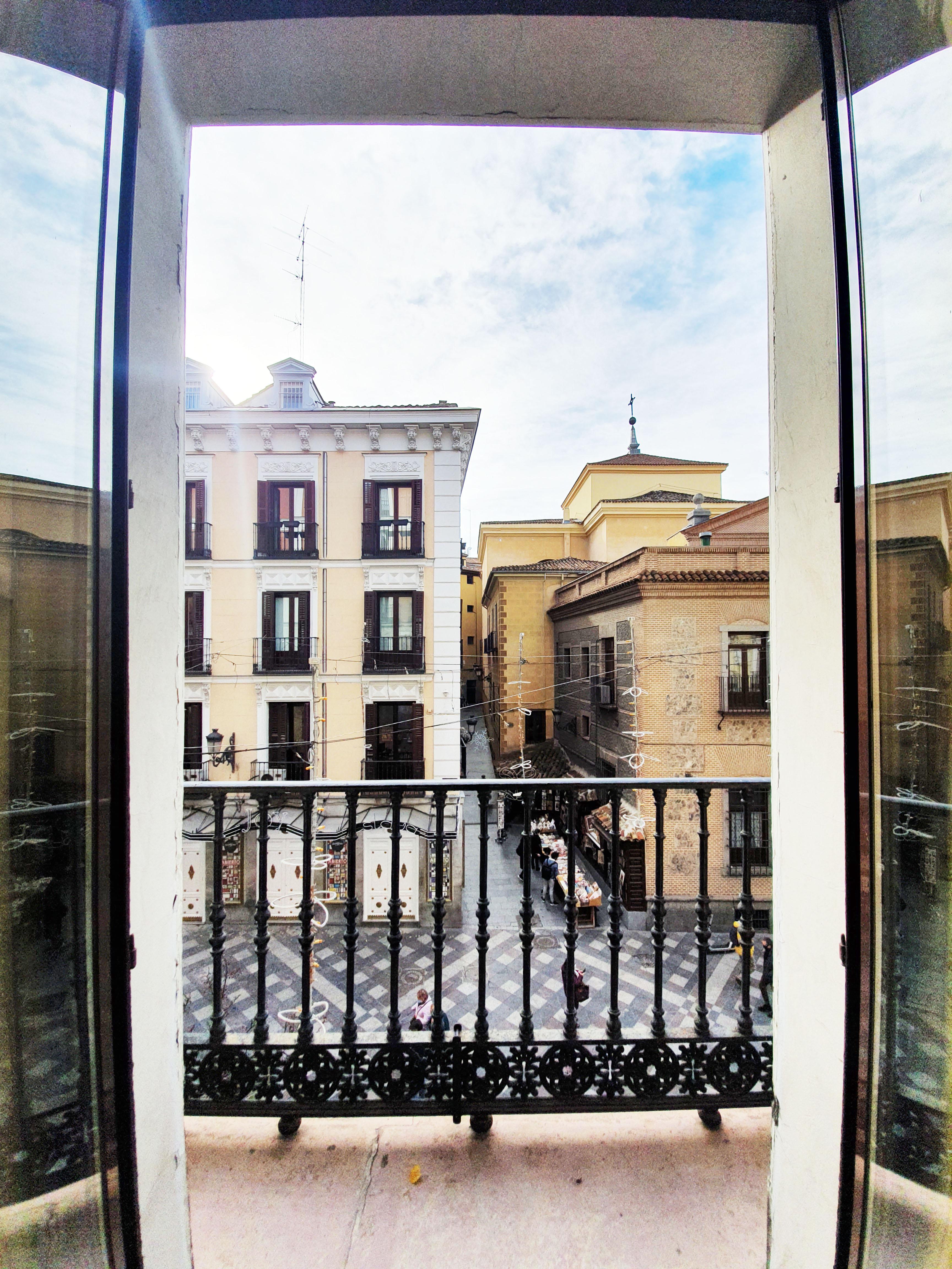 Hostal Alicante Madrid Exterior photo
