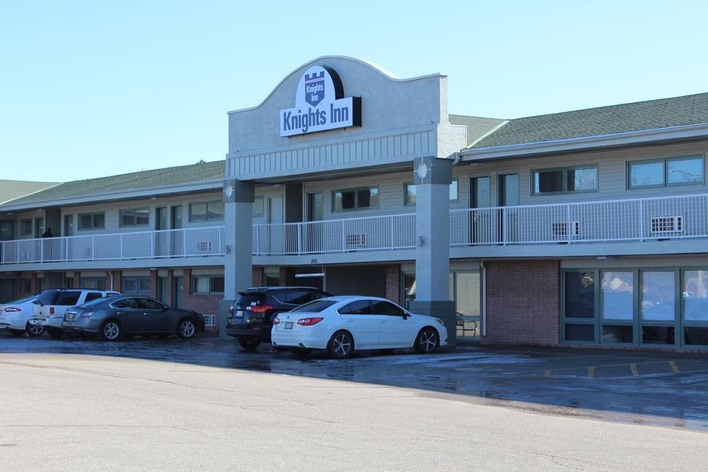 Surestay Hotel By Best Western Lincoln Exterior photo
