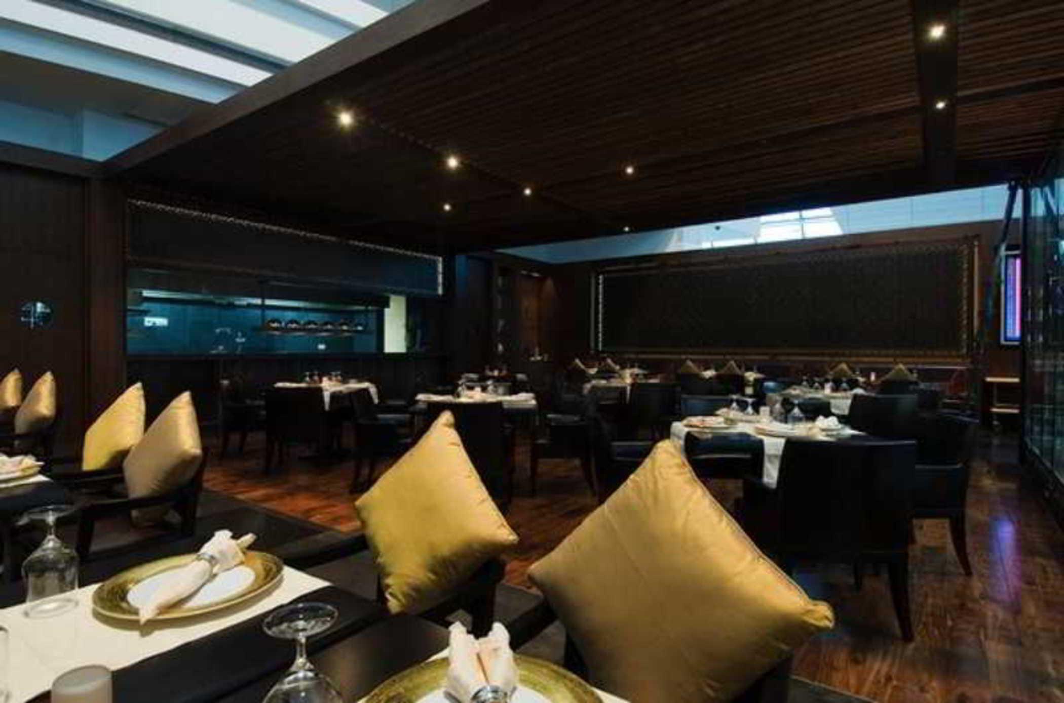 Dubai International Terminal Hotel Restaurant photo