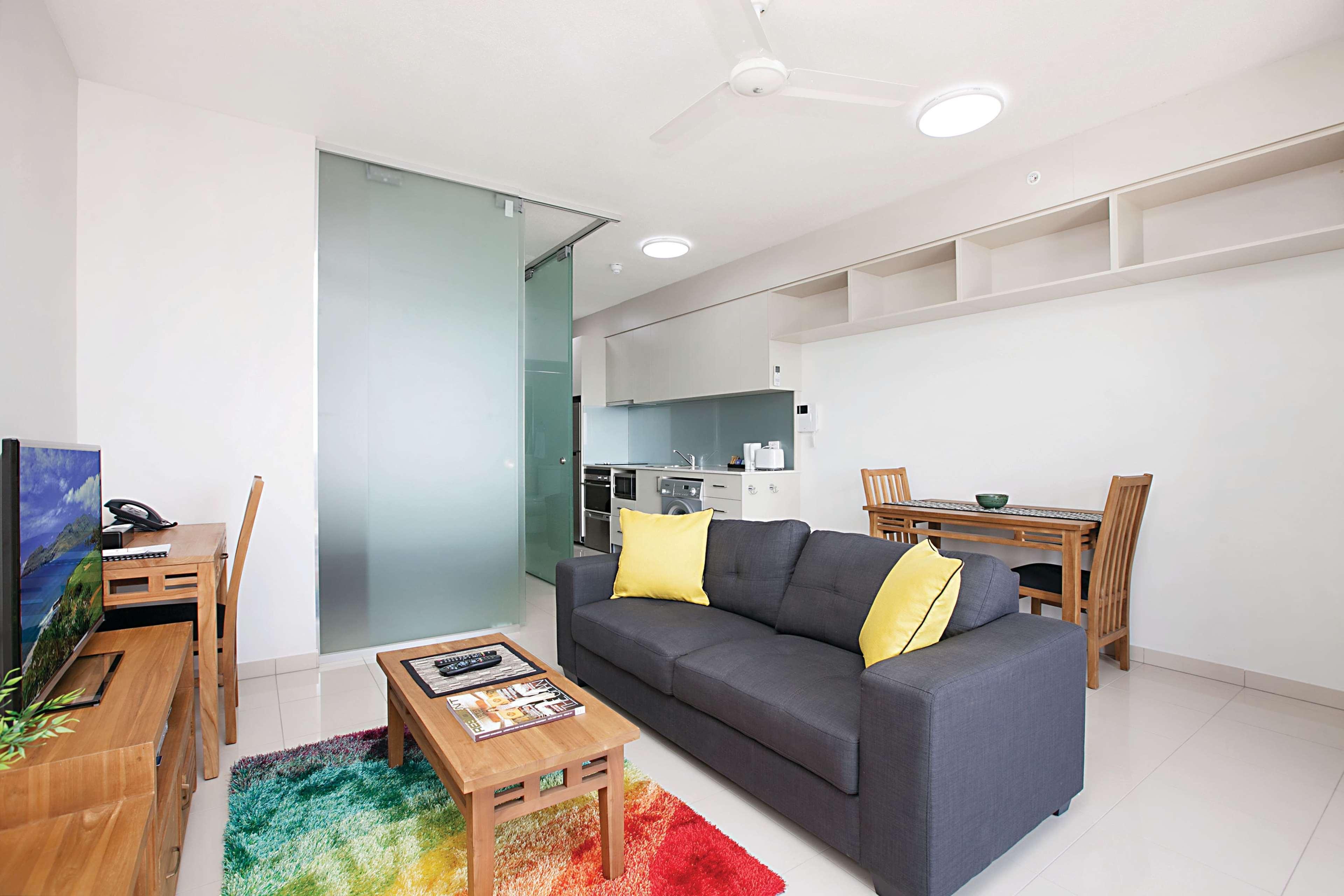 Ramada Suites By Wyndham Zen Quarter Darwin Exterior photo