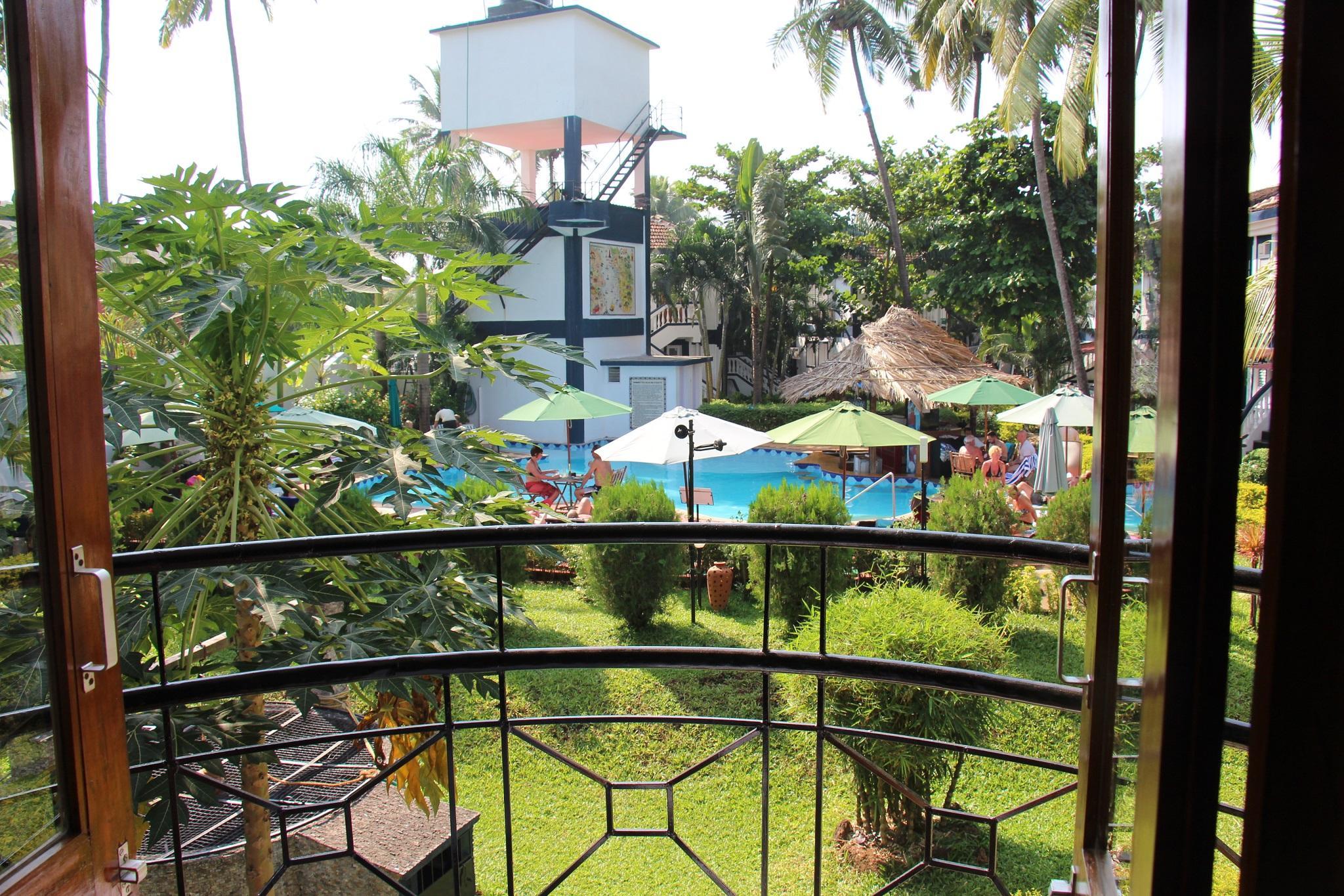 Santana Beach Resort Candolim Exterior photo