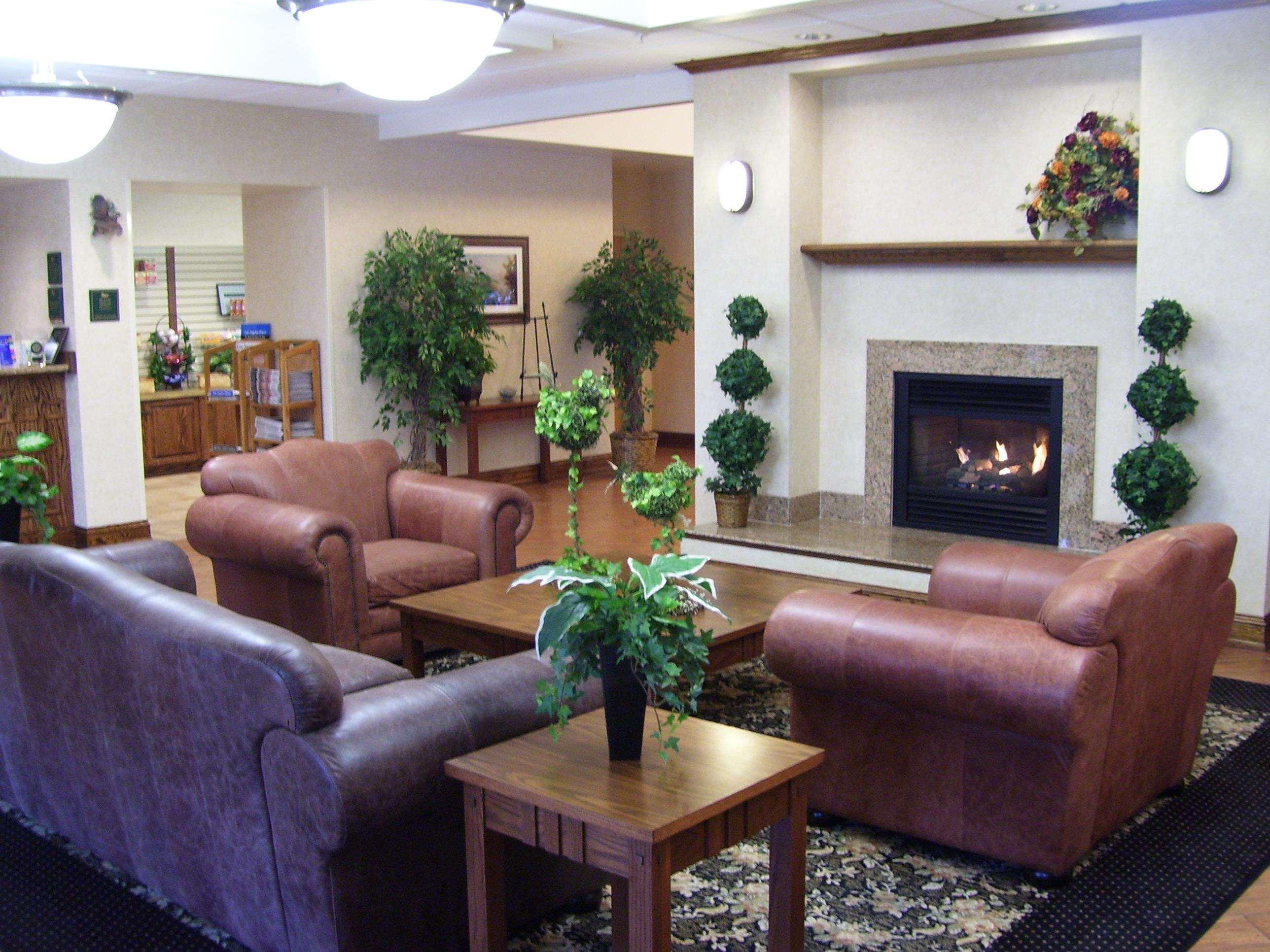 Homewood Suites Bakersfield Interior photo
