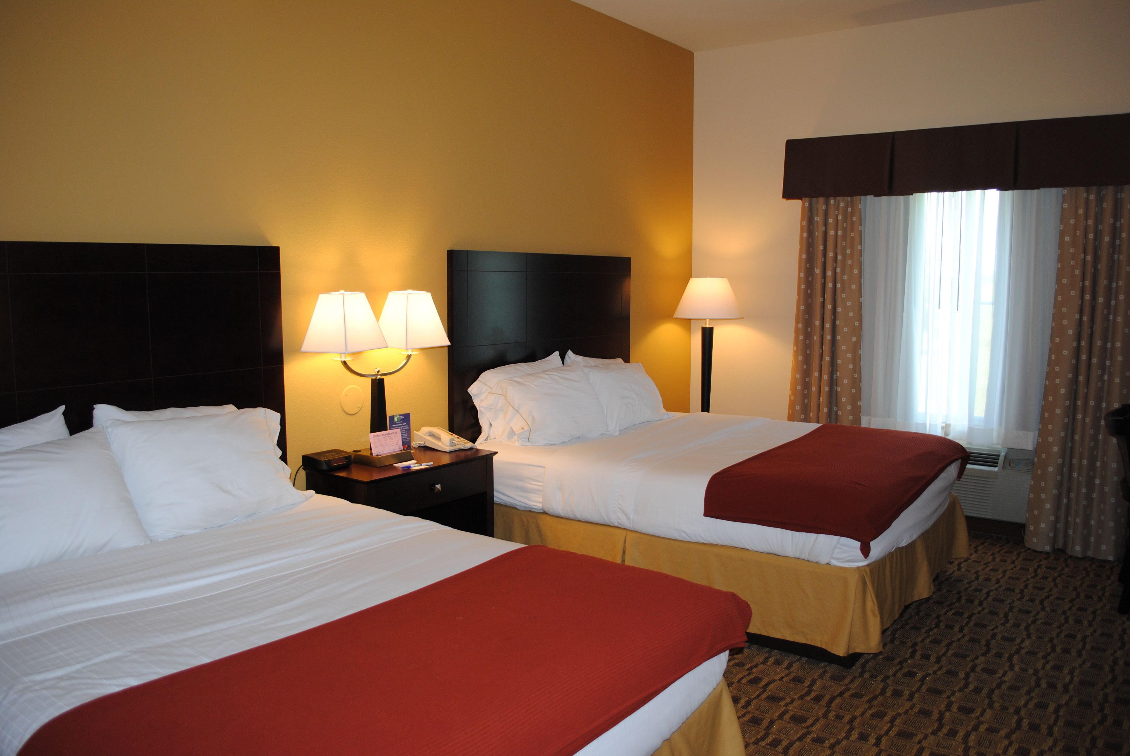 Holiday Inn Express Boonville, An Ihg Hotel Room photo