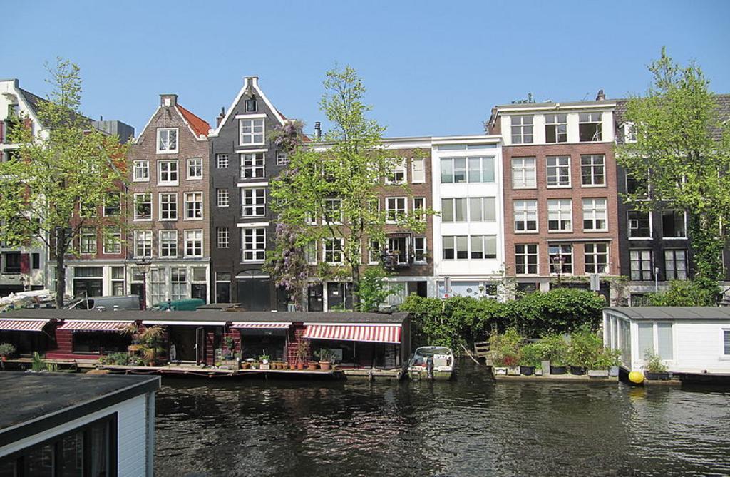 Hermitage Canal View Apartments Amsterdam Exterior photo