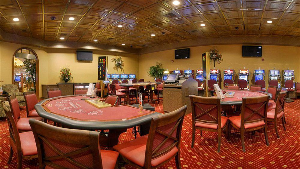 Gold Coast Hotel And Casino Las Vegas Exterior photo