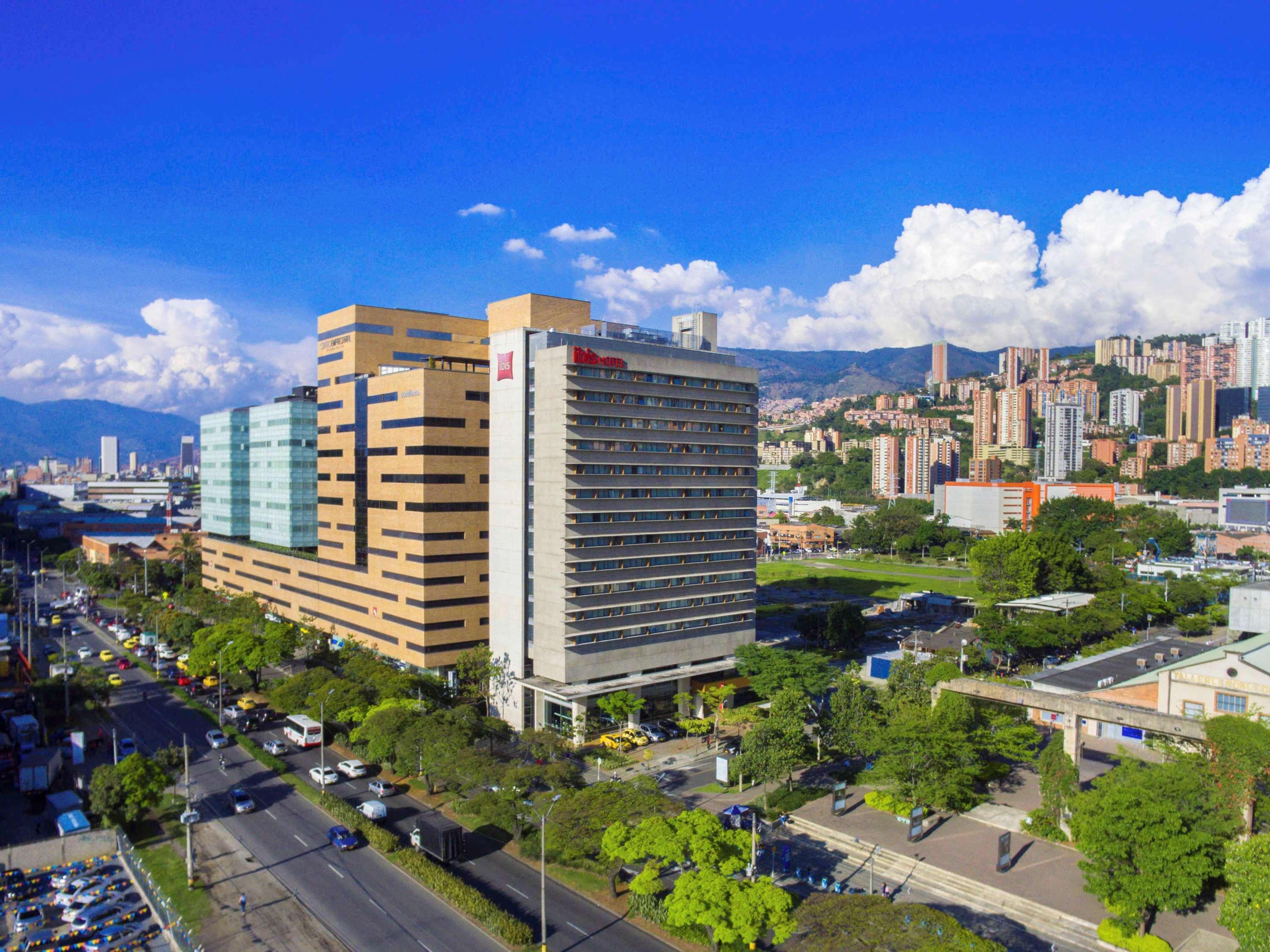 Ibis Medellin Hotel Exterior photo