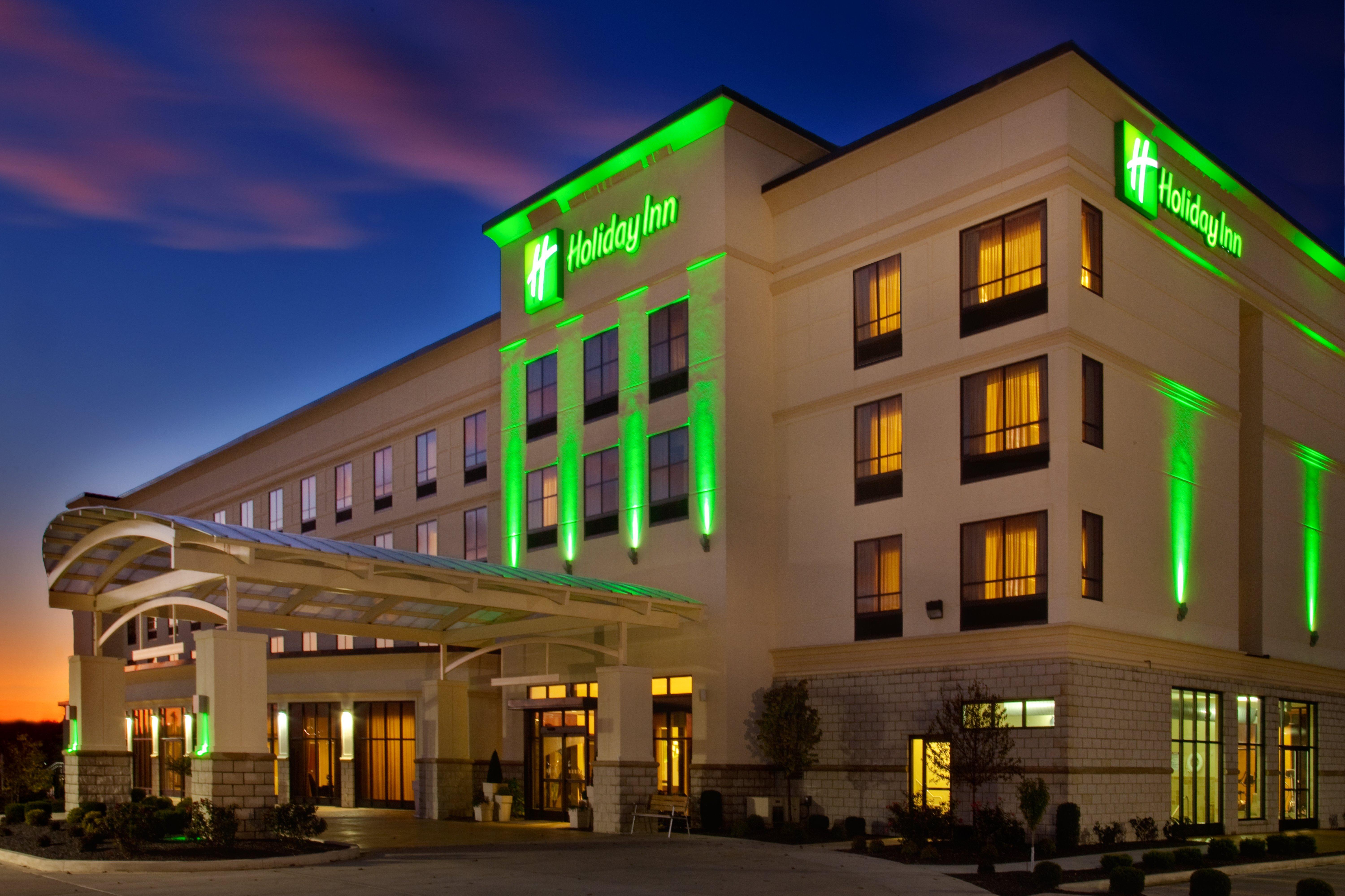 Holiday Inn Quincy, An Ihg Hotel Exterior photo