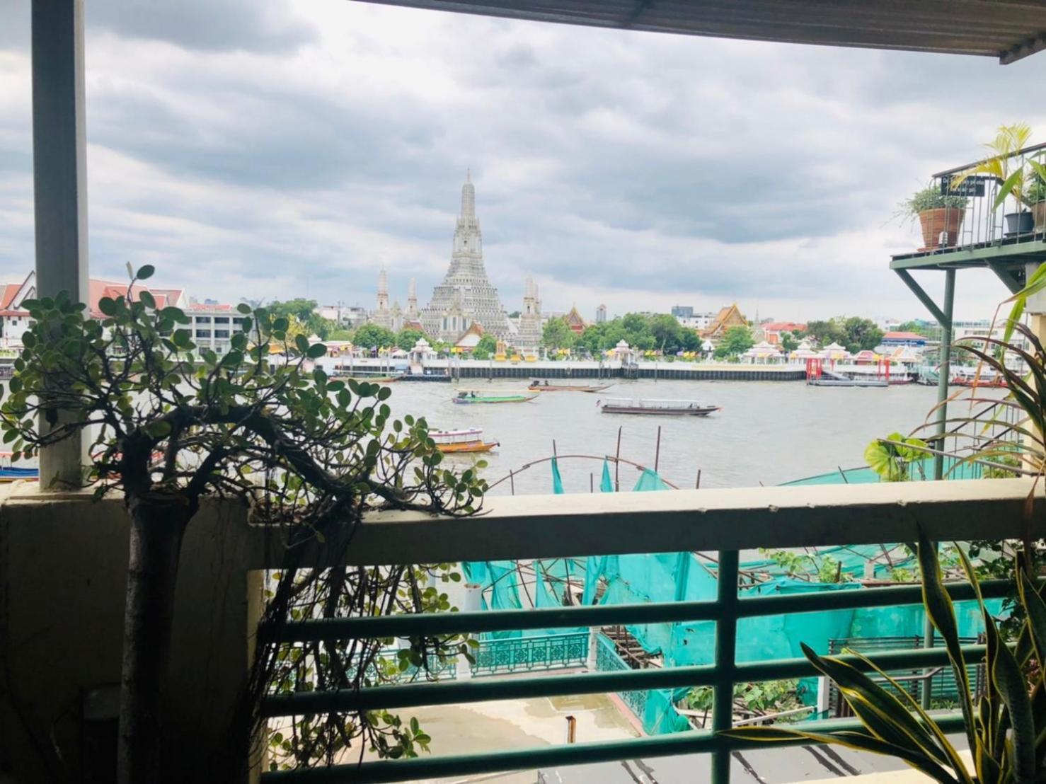 Arun Residence Bangkok Exterior photo