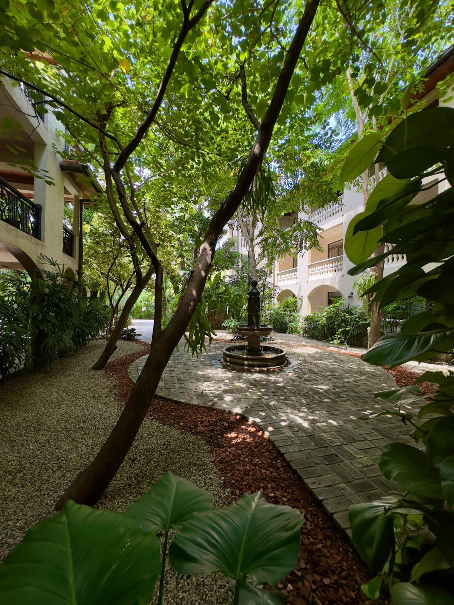 Hotel Villa Therese Port-au-Prince Exterior photo