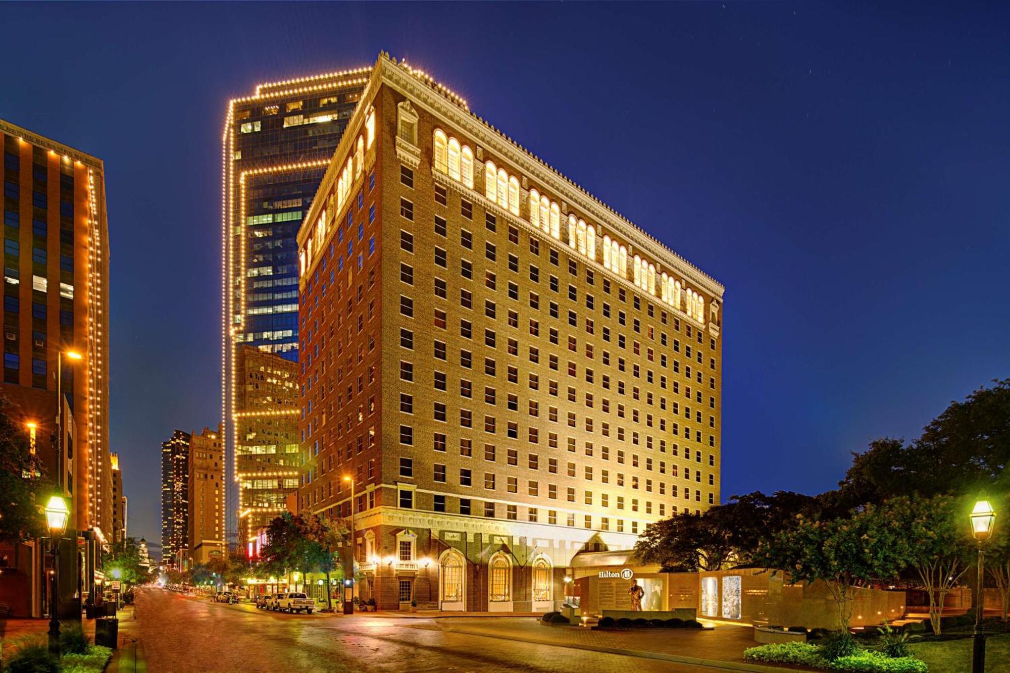Hilton Fort Worth Exterior photo