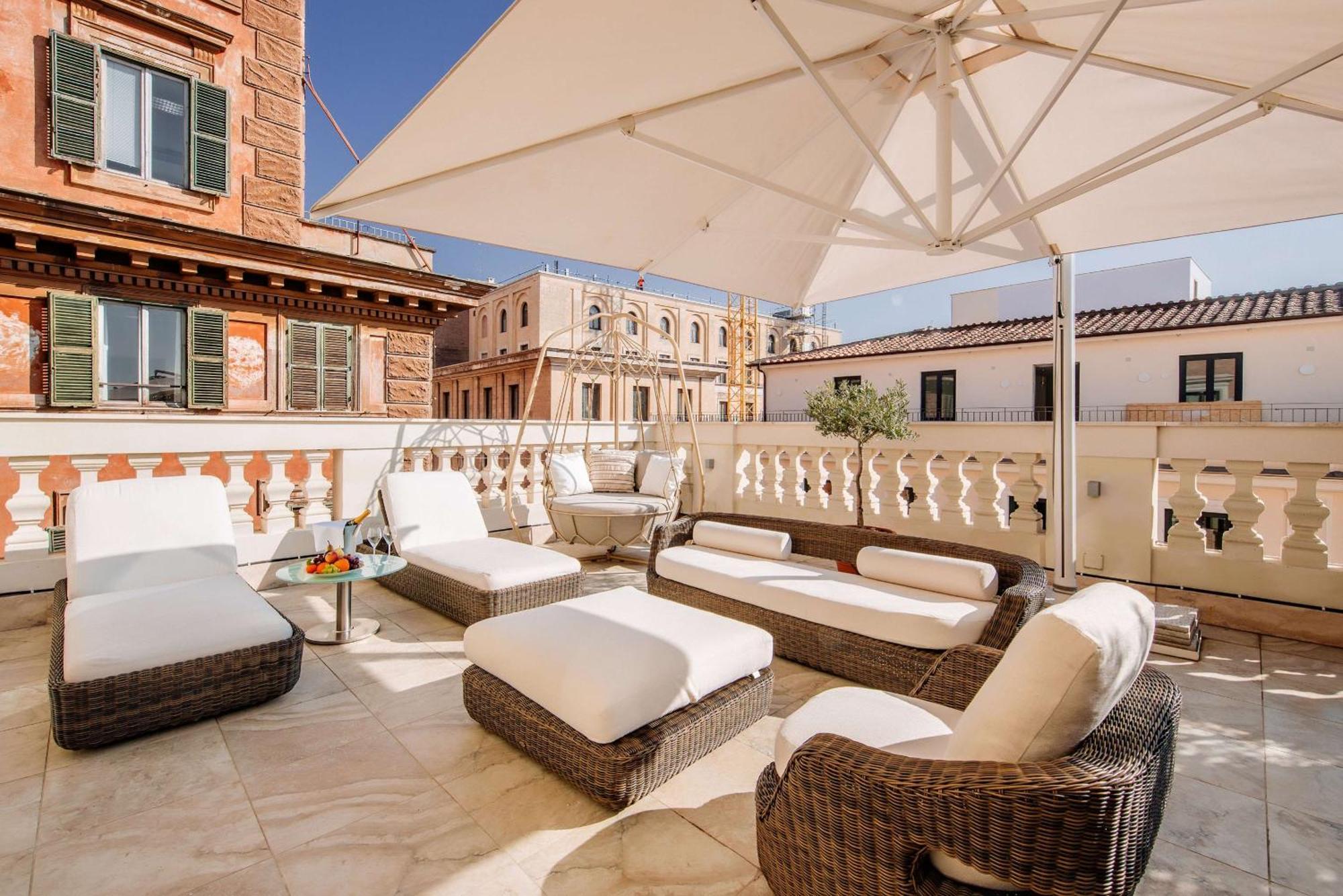 Aleph Rome Hotel, Curio Collection By Hilton Exterior photo