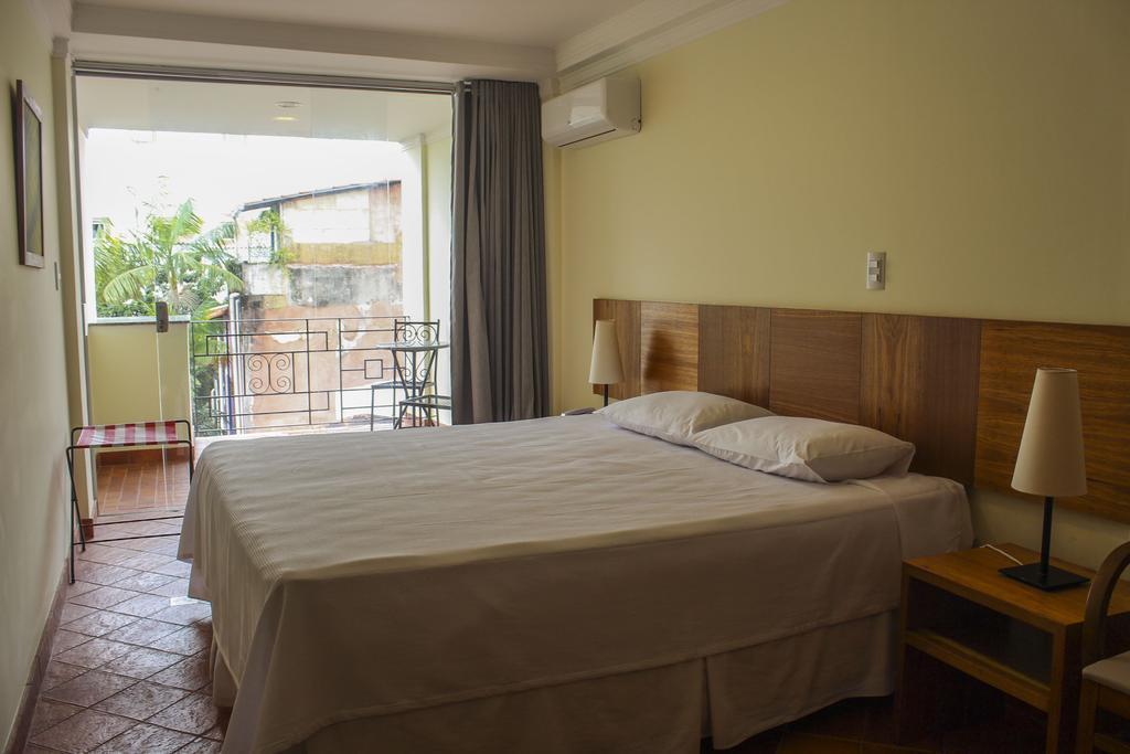 Hotel Cruz Do Pascoal Salvador Room photo