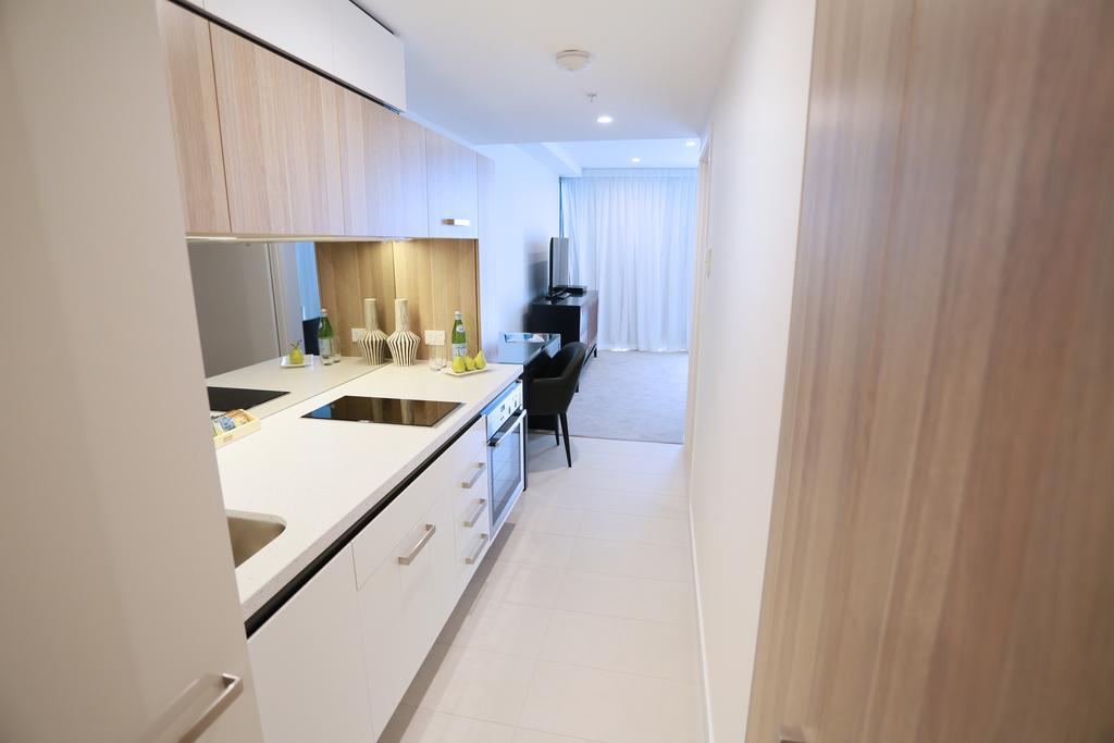 Alex Perry Hotel & Apartments Brisbane Room photo