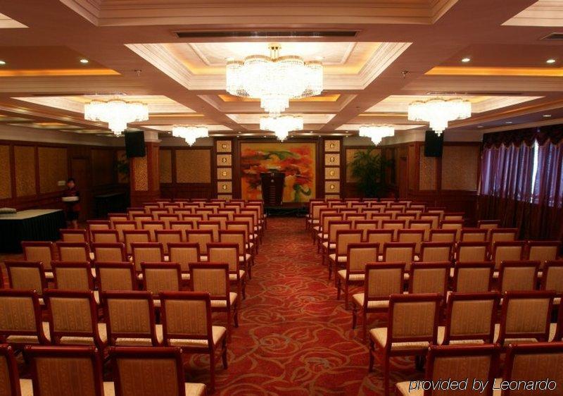 Shanghai Charms Hotel Facilities photo