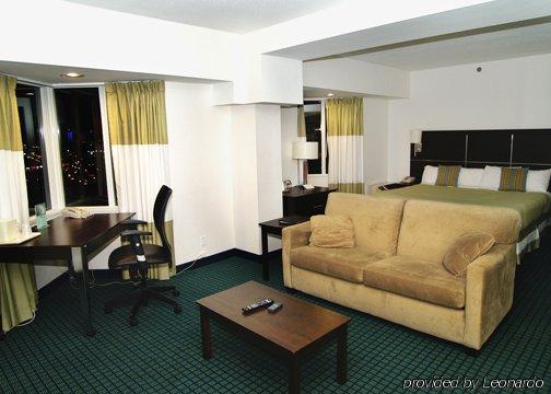 Niagara Plaza Hotel By Fairbridge Room photo
