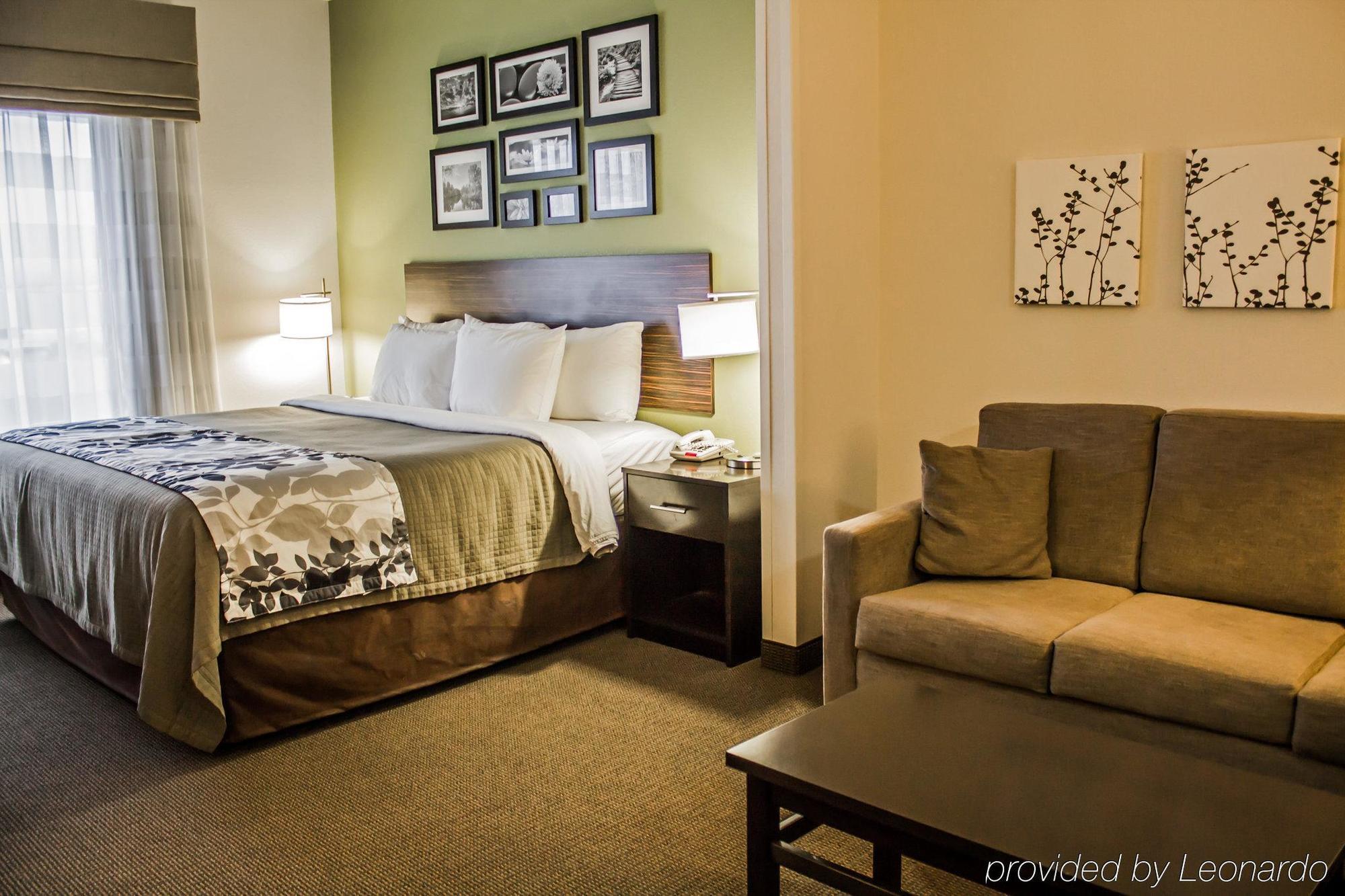 Sleep Inn & Suites Harrisburg -Eisenhower Boulevard Exterior photo