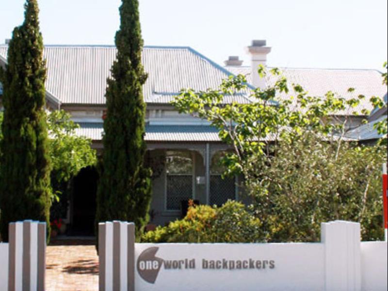 One World Backpackers Hotel Perth Exterior photo