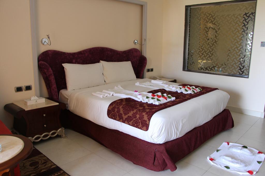 Rehana Royal Beach Resort - Aquapark & Spa - Family & Couples Only Sharm el-Sheikh Room photo