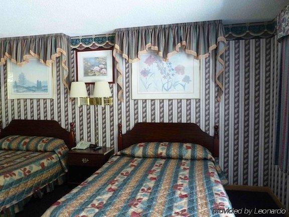 The Briarcliff Motel Great Barrington Room photo