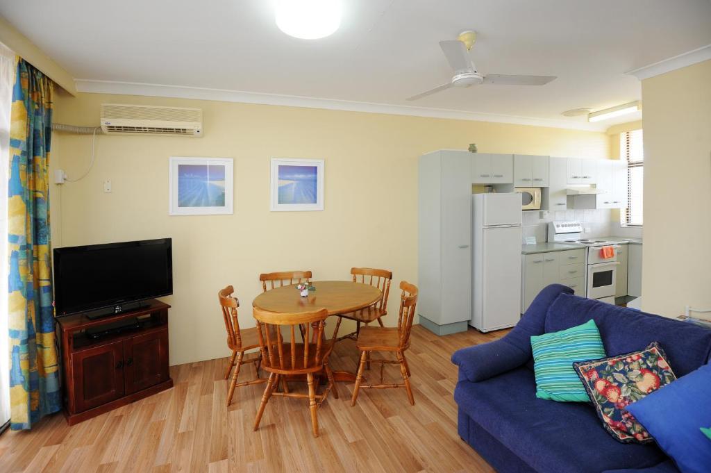 The Tahitian Aparthotel Coffs Harbour Room photo