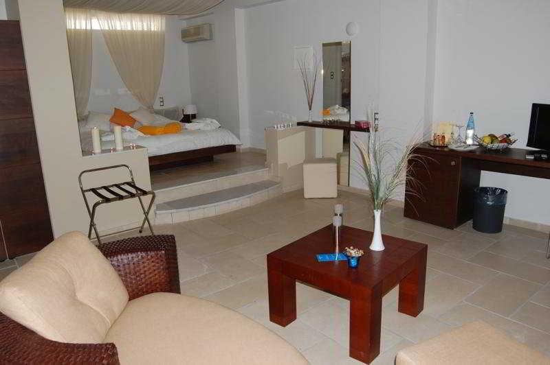 Antinea Hotel Suites And Spa Kamari  Exterior photo