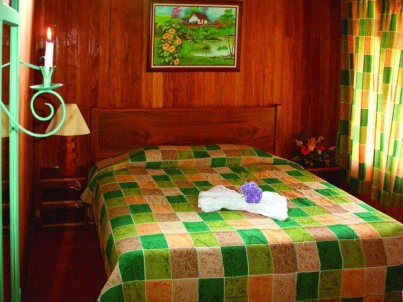 Cloud Forest Lodge Monteverde Room photo