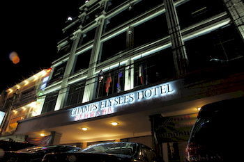 Champs-Elysees Hotel Phnom Penh Exterior photo